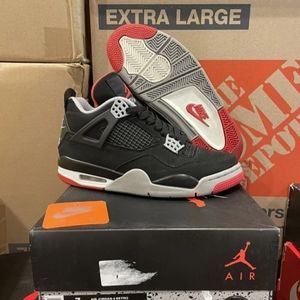 Jordan 4 Bred